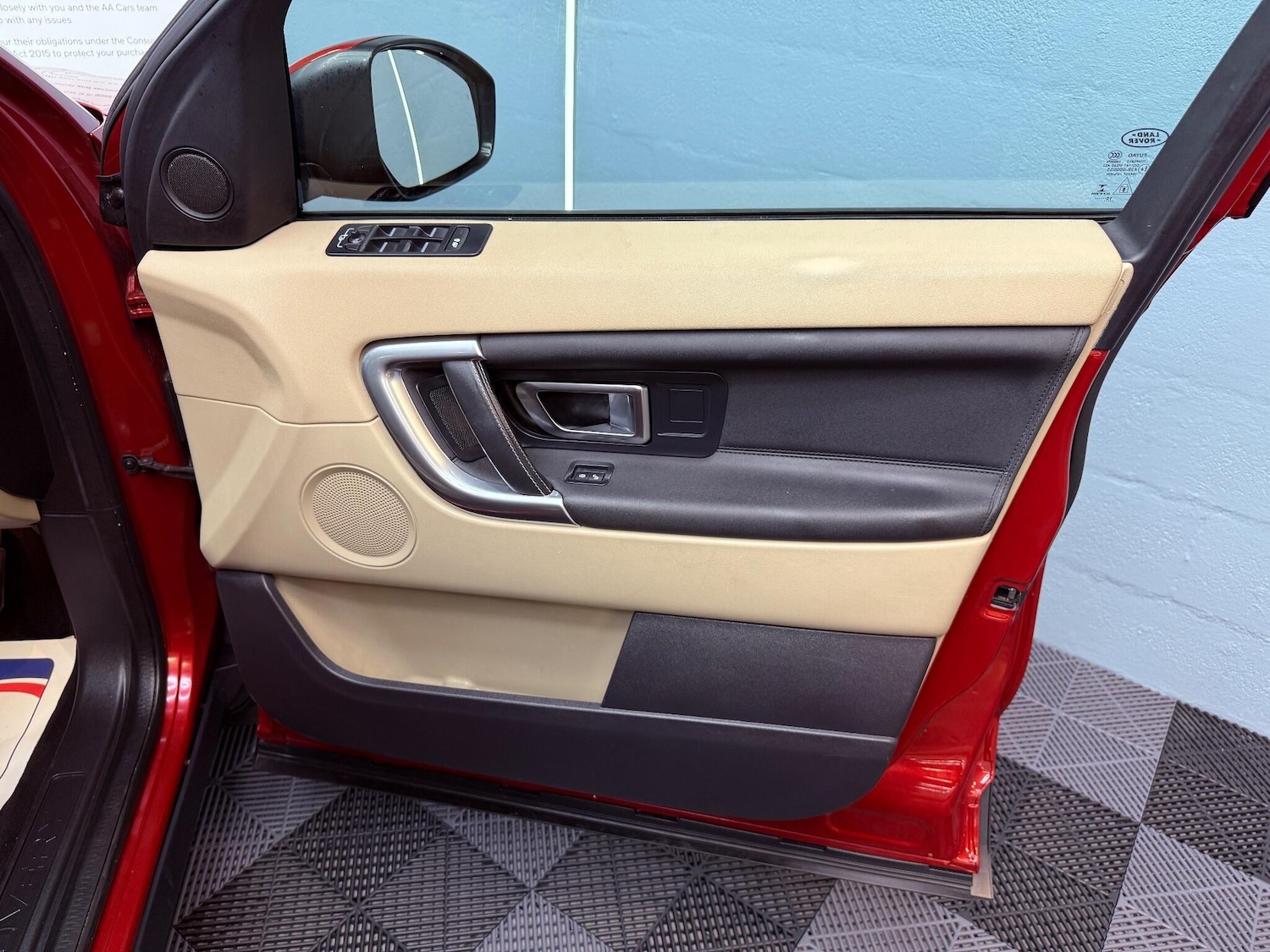 Used Land Rover Discovery Sport 2015 for sale - 76512174: Photo 46