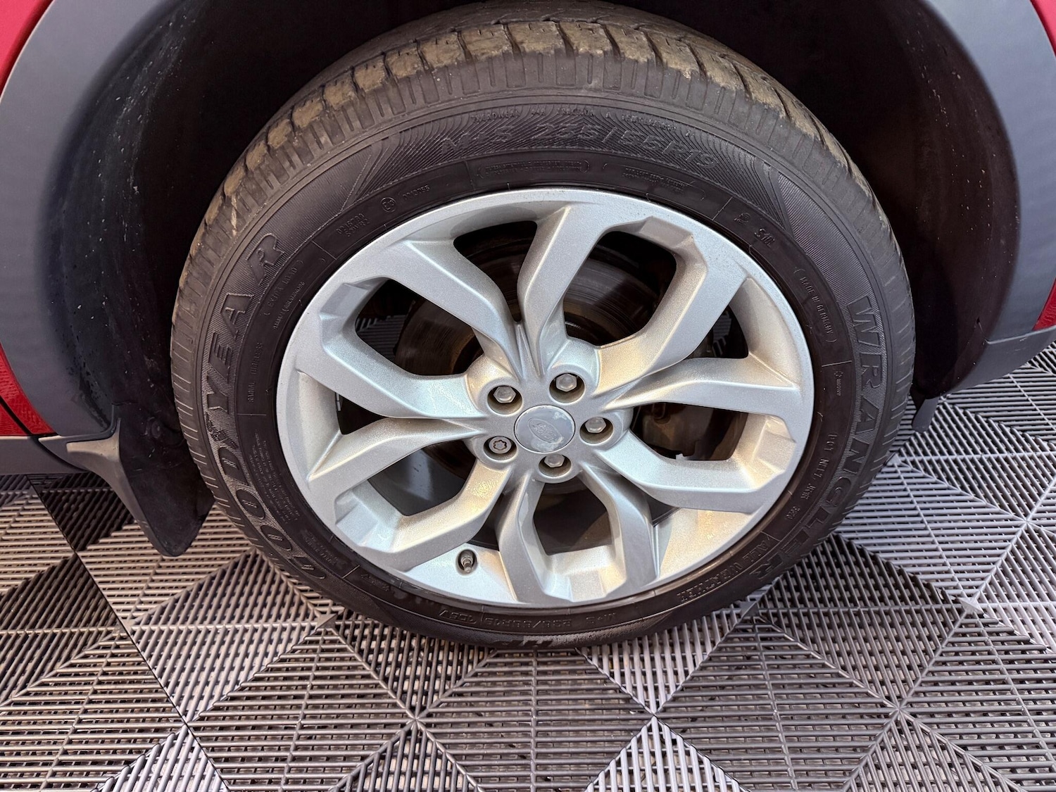 Used Land Rover Discovery Sport 2015 for sale - 76512174: Photo 53