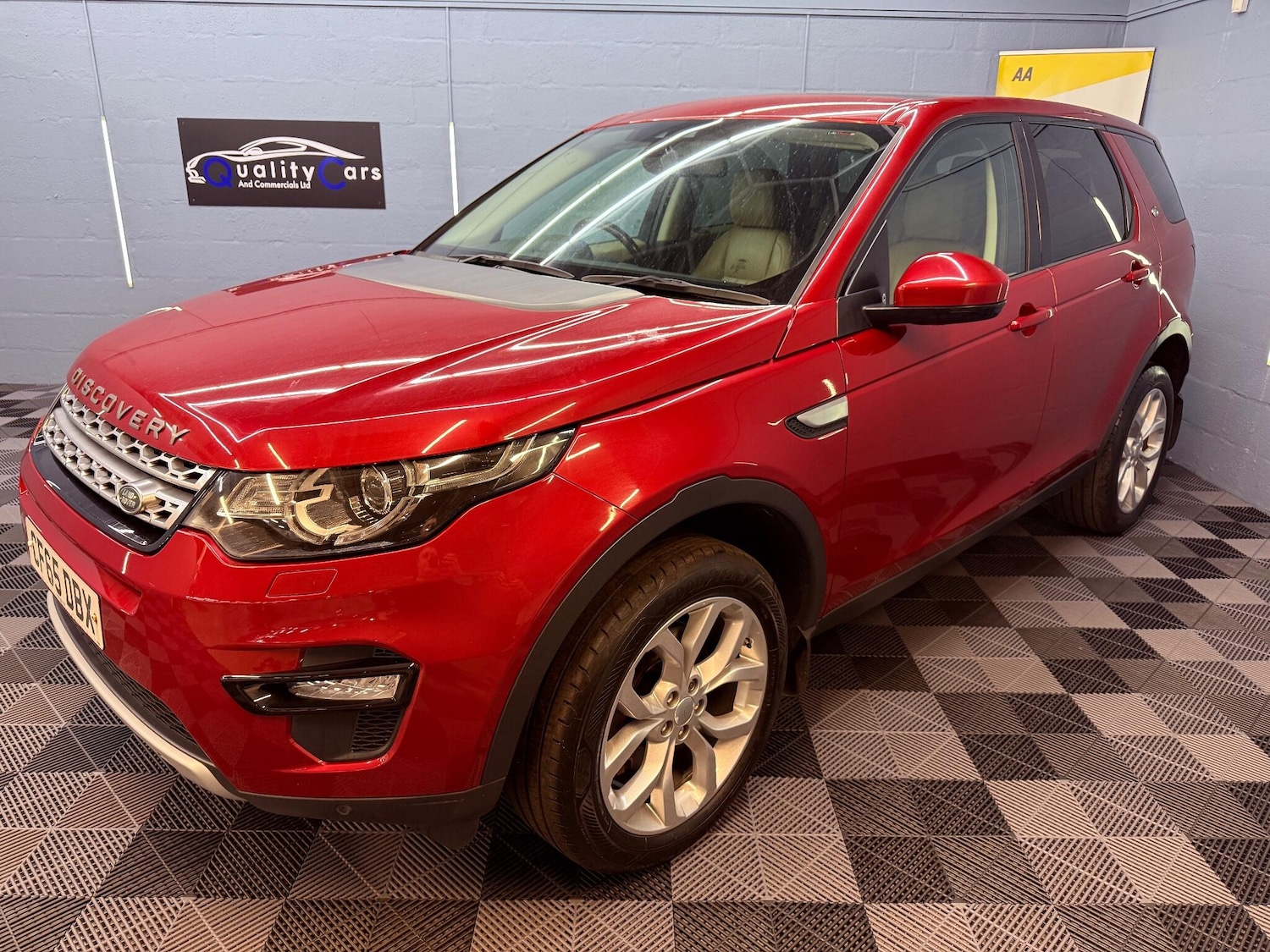 Used Land Rover Discovery Sport 2015 for sale - 76512174: Photo 6