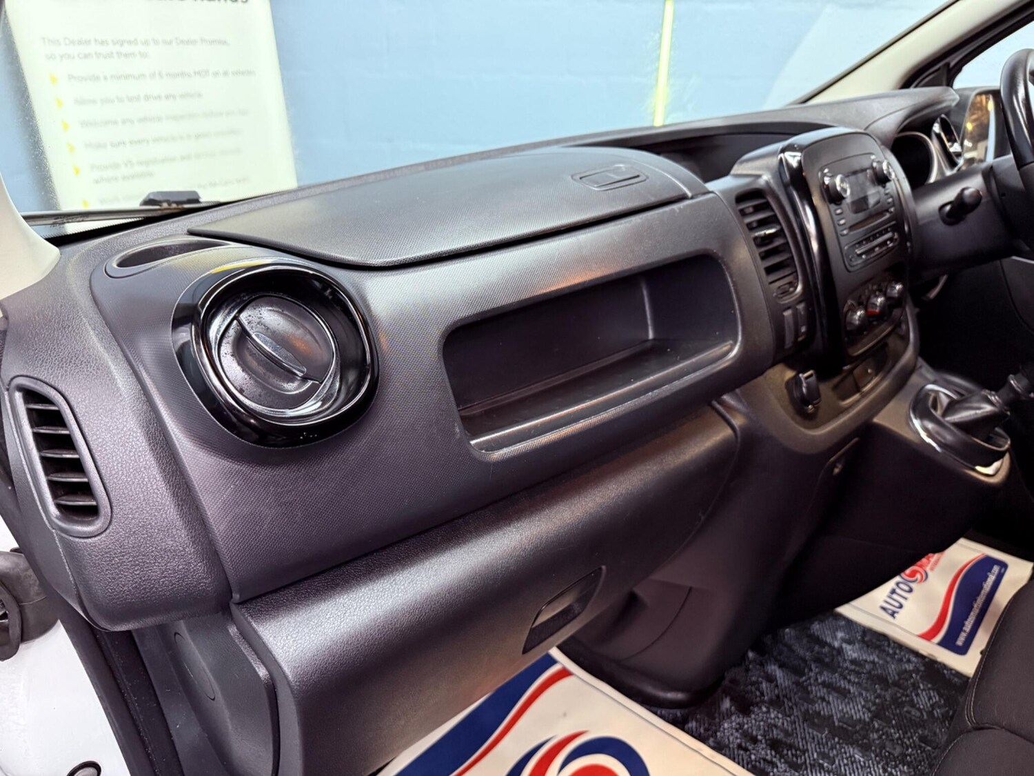 Used Vauxhall Vivaro 2019 for sale - 77456101: Photo 22