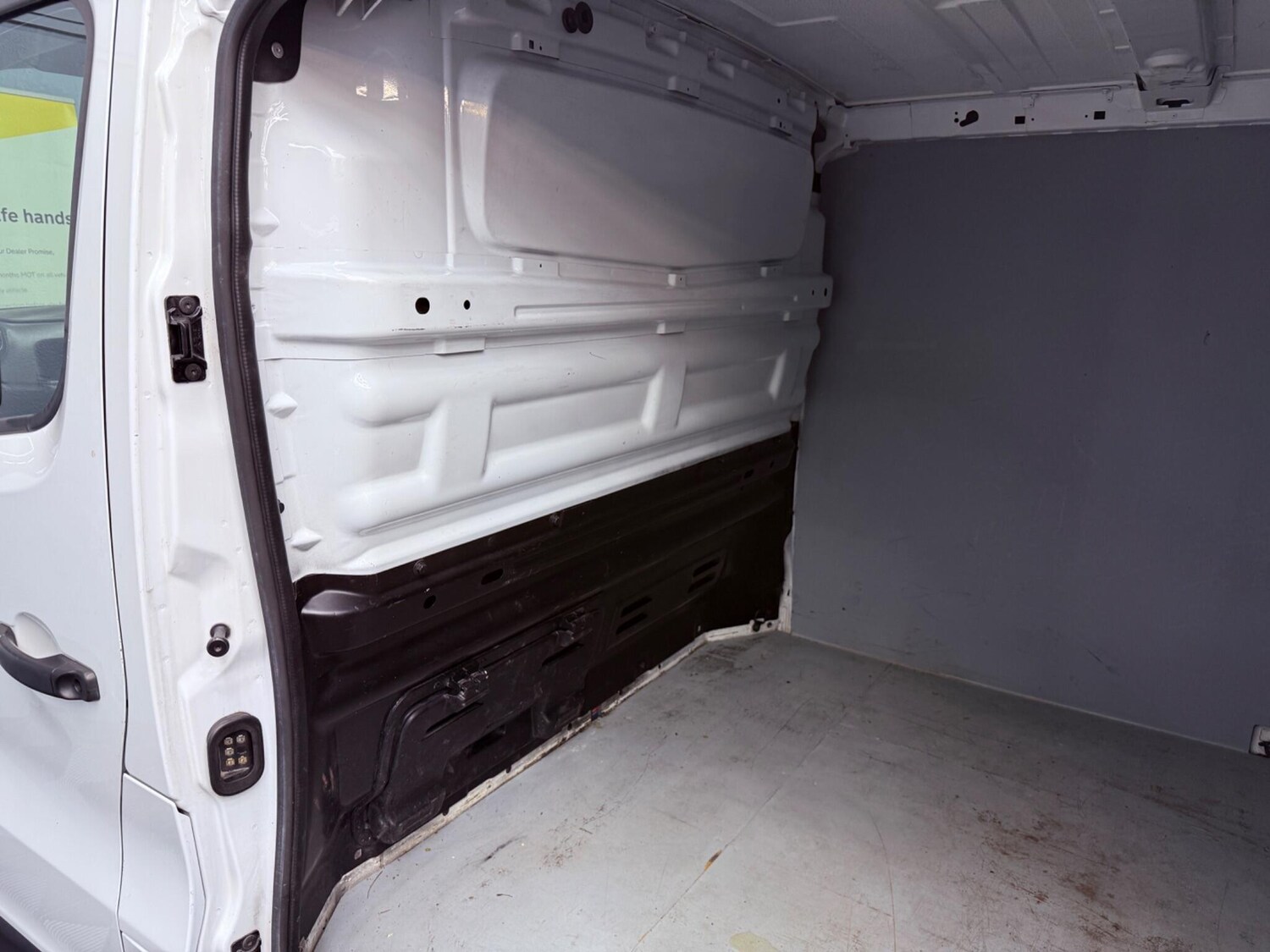 Used Vauxhall Vivaro 2019 for sale - 77456101: Photo 25