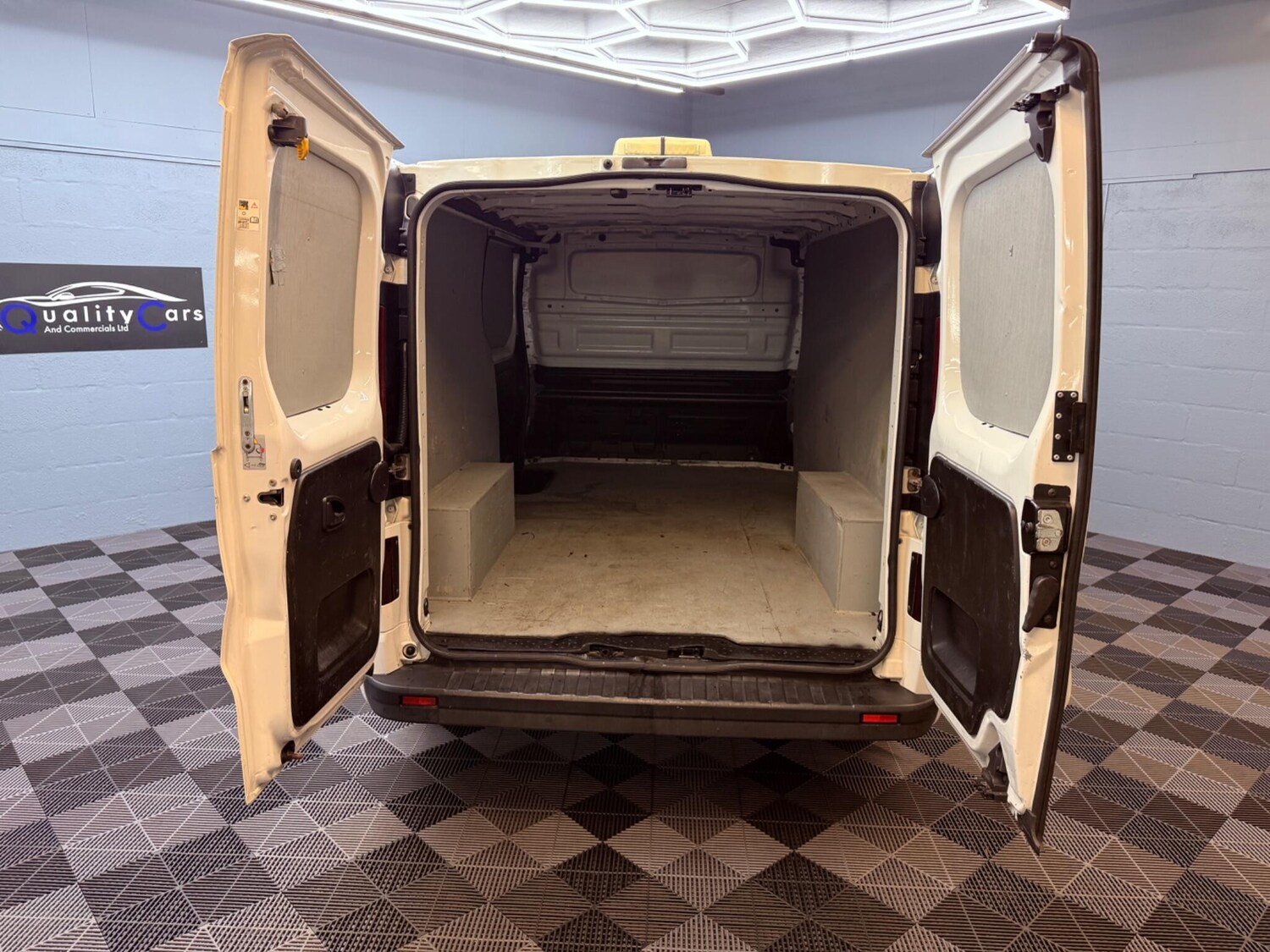 Used Vauxhall Vivaro 2019 for sale - 77456101: Photo 28