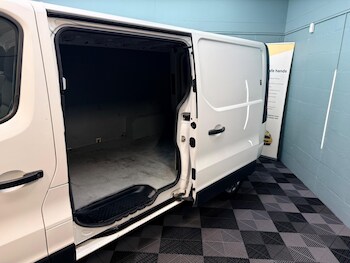 Used Vauxhall Vivaro 2019 for sale - 77456101: Photo