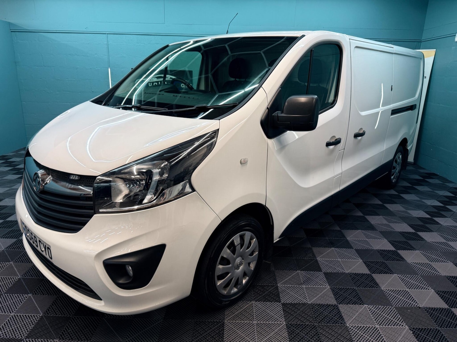 Used Vauxhall Vivaro 2019 for sale - 77456101: Photo 7