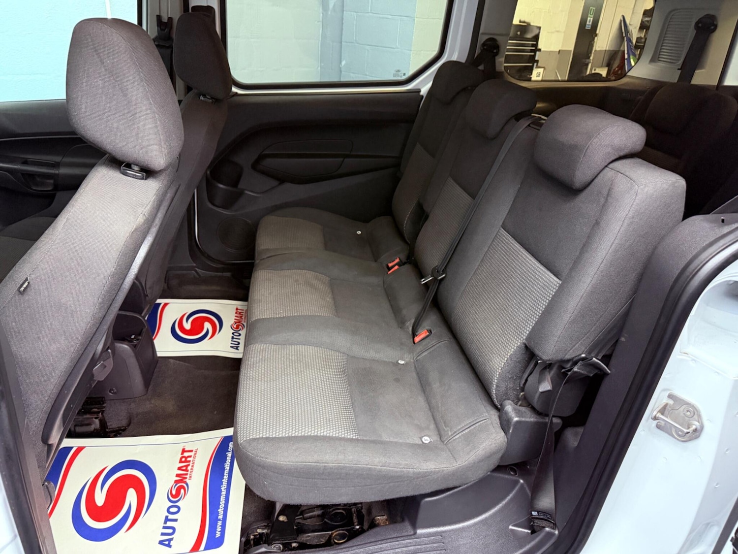 Used Ford Grand Tourneo Connect 2015 for sale - 75884195: Photo 20