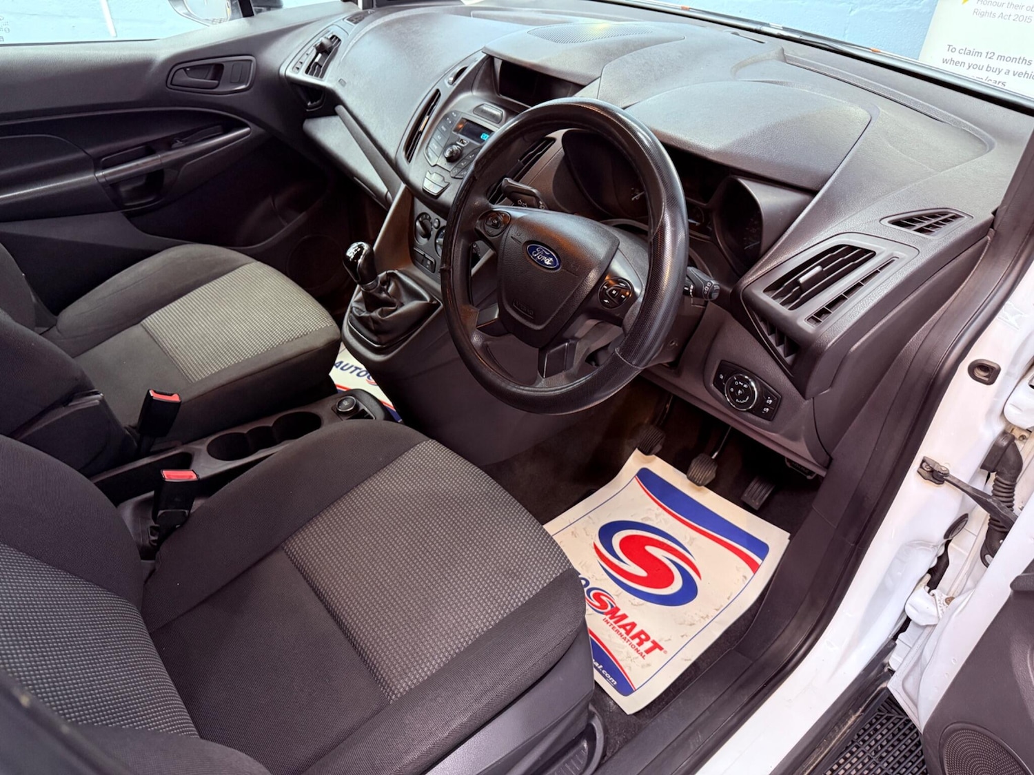 Used Ford Grand Tourneo Connect 2015 for sale - 75884195: Photo 35