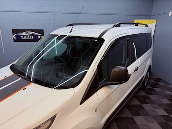 Used Ford Grand Tourneo Connect 2015 for sale - 75884195: Photo