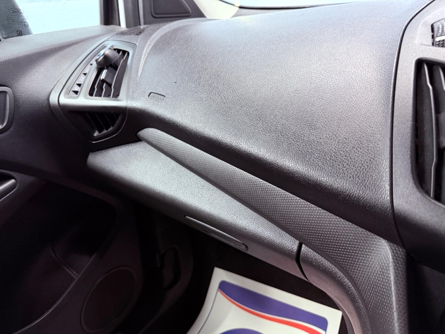 Used Ford Grand Tourneo Connect 2015 for sale - 75884195: Photo 8