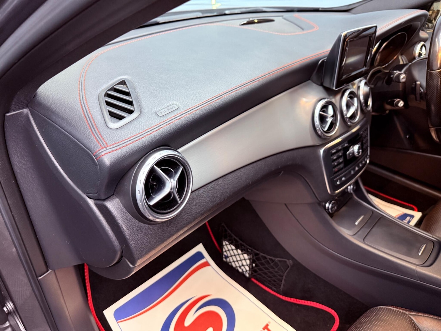 Used Mercedes-Benz GLA 2015 for sale - 77081451: Photo 30