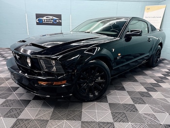 Used Ford Mustang 2005 for sale - 79348316: Photo