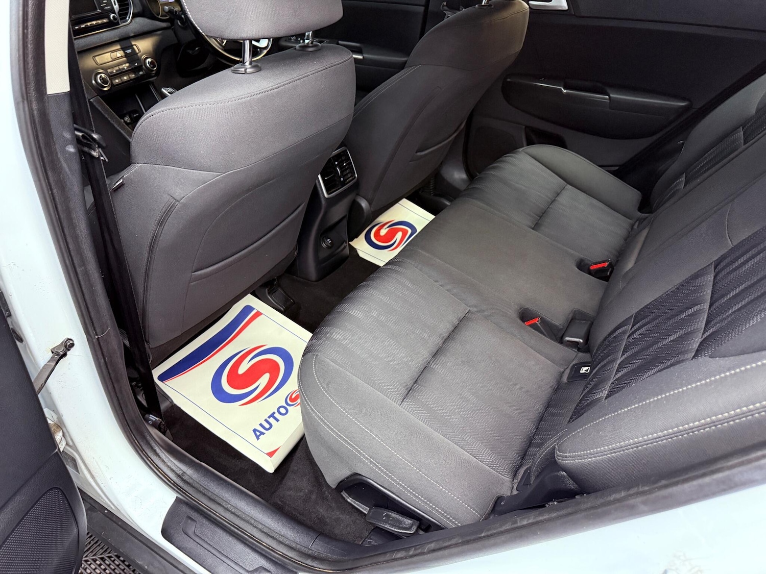 Used Kia Sportage 2018 for sale - 76991629: Photo 28