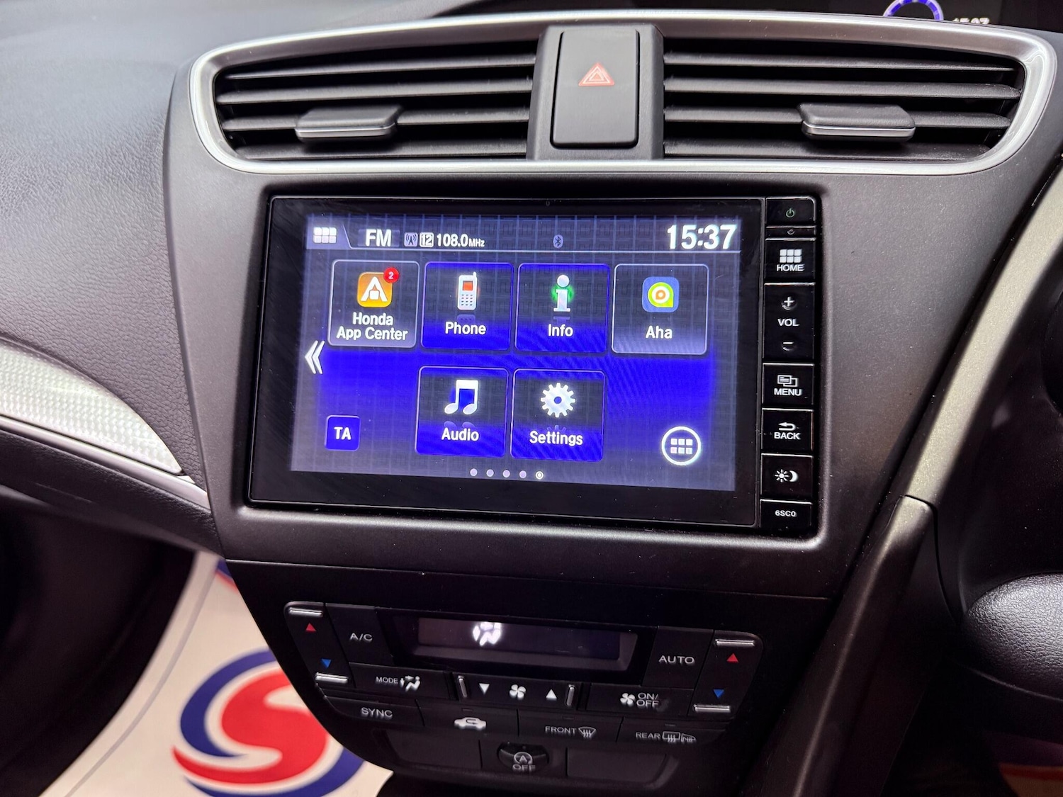 Used Honda Civic 2016 for sale - 76227485: Photo 12