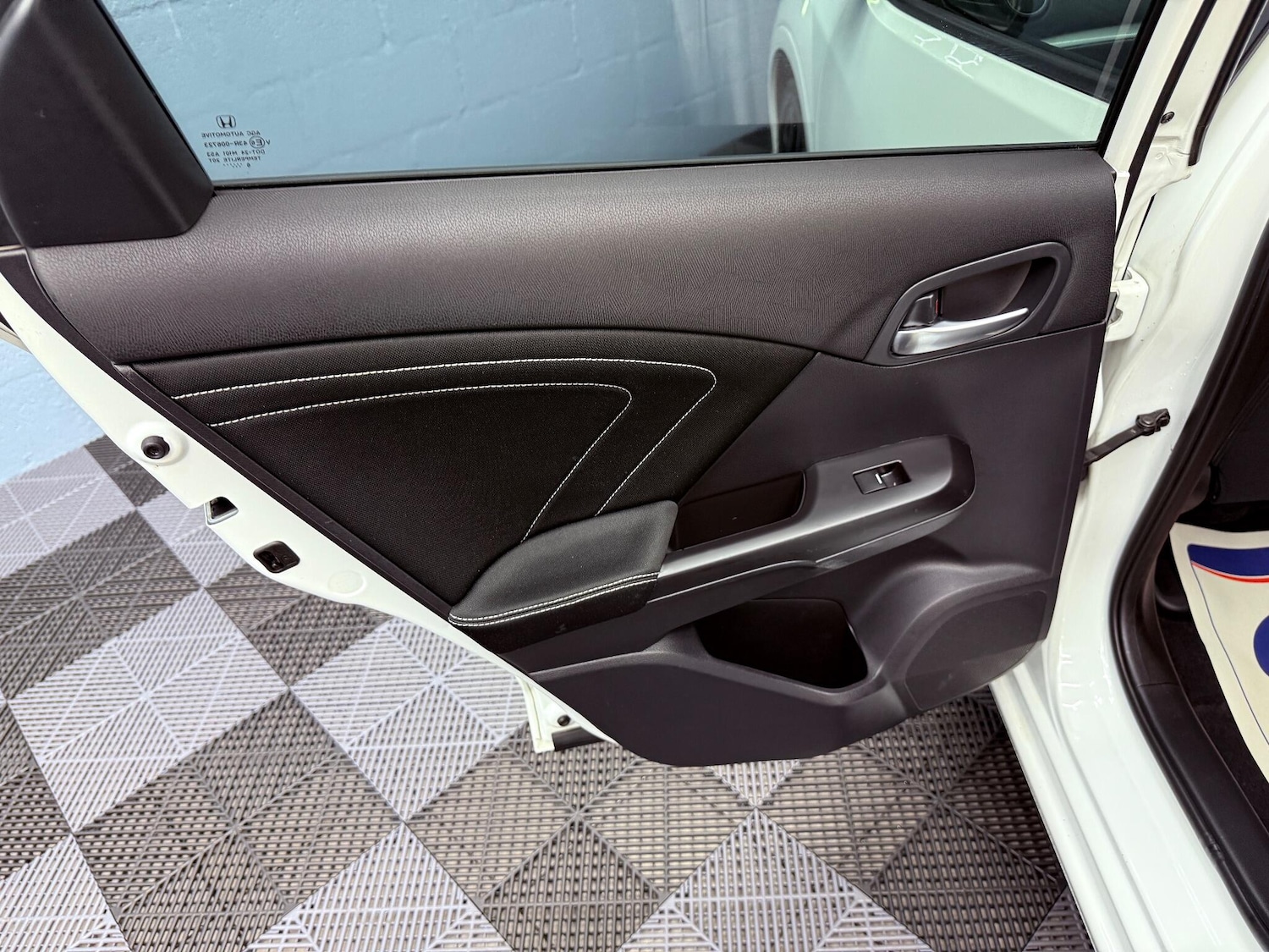 Used Honda Civic 2016 for sale - 76227485: Photo 27