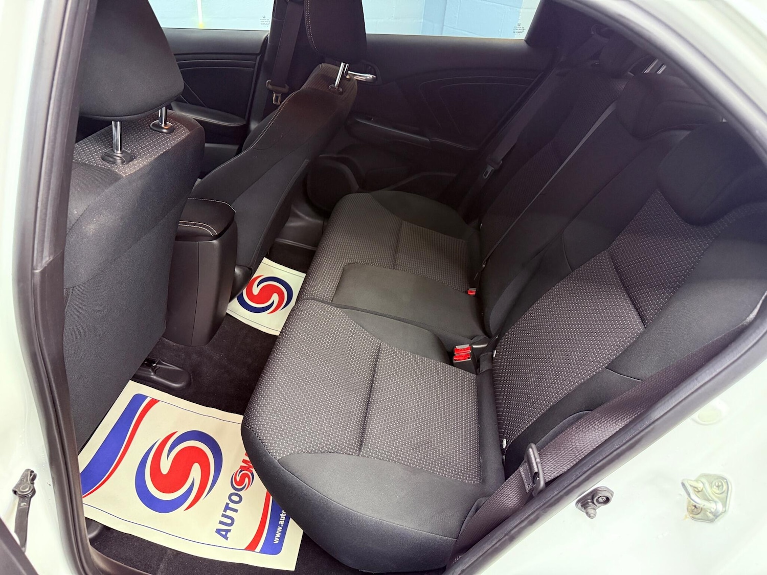 Used Honda Civic 2016 for sale - 76227485: Photo 28