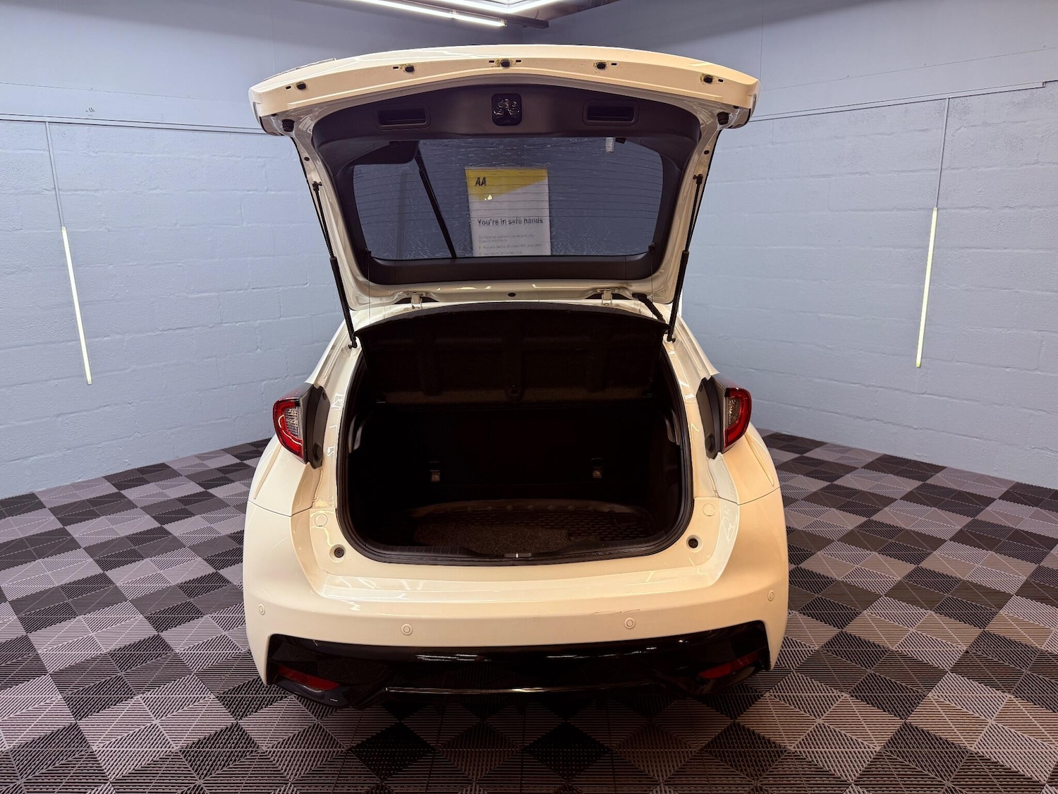 Used Honda Civic 2016 for sale - 76227485: Photo 31