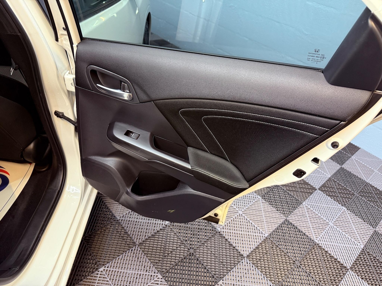 Used Honda Civic 2016 for sale - 76227485: Photo 38