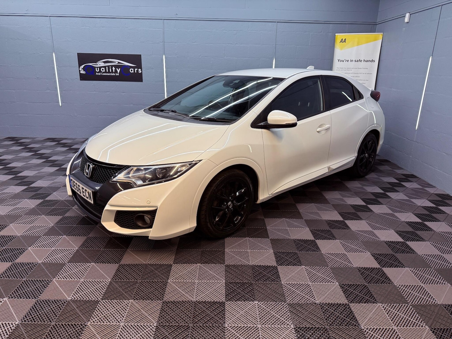Used Honda Civic 2016 for sale - 76227485: Photo 4