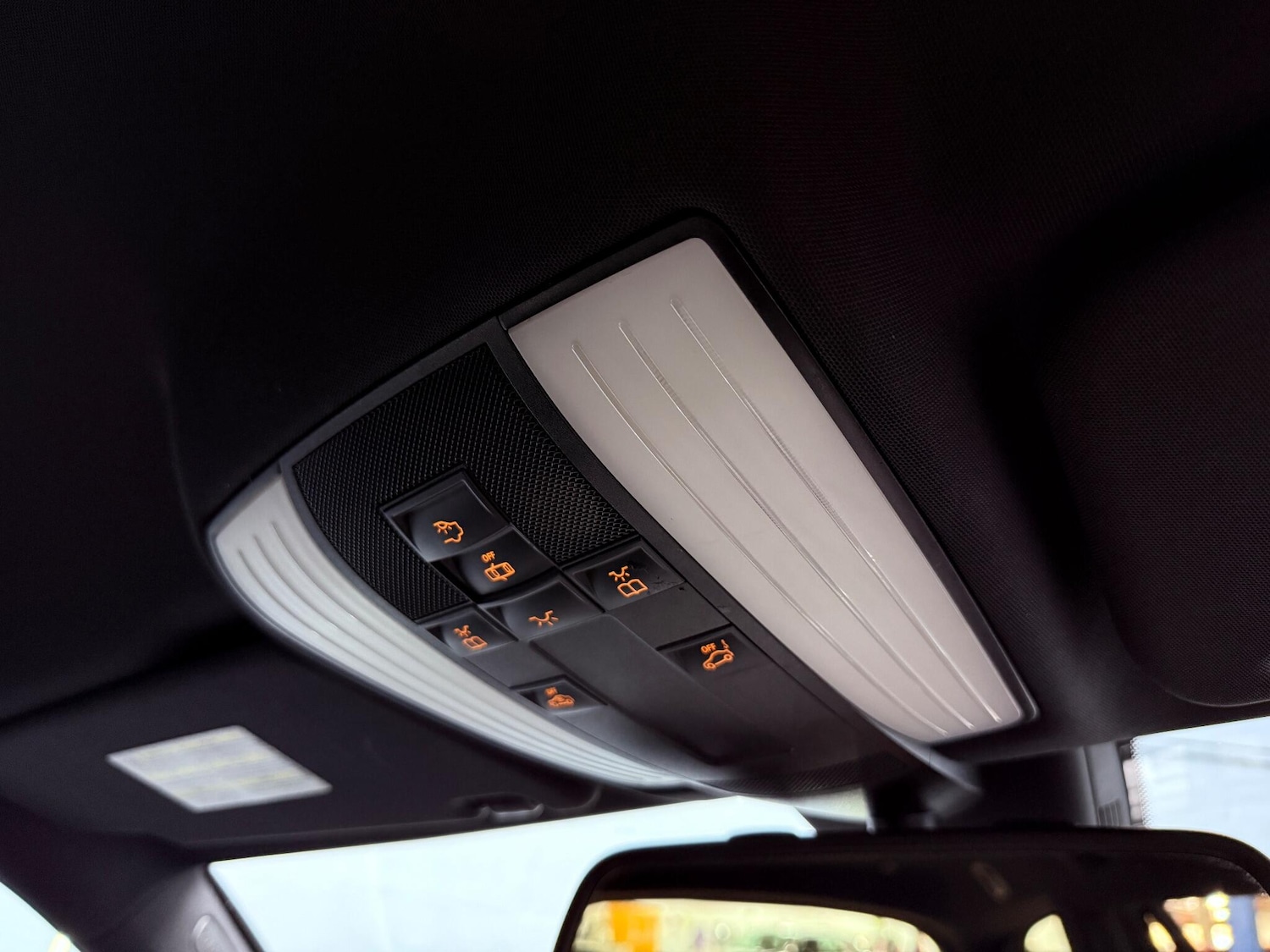 Used Mercedes-Benz E Class 2013 for sale - 76742834: Photo 14