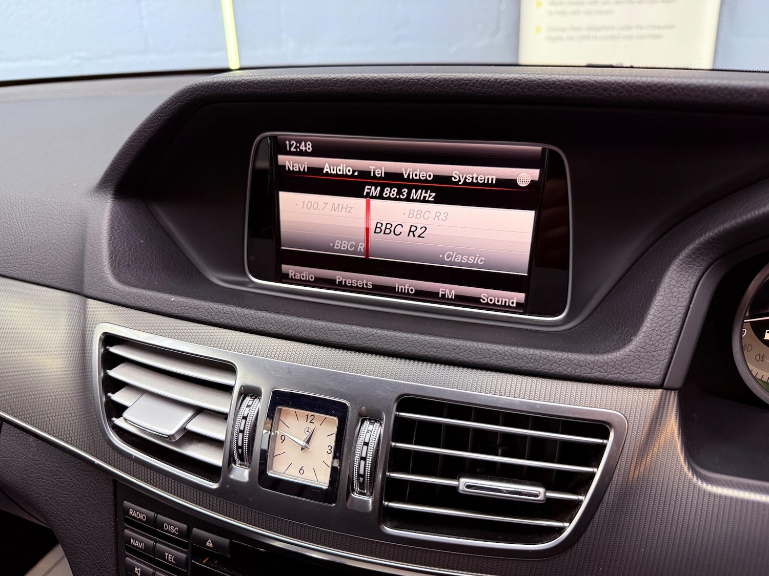 Used Mercedes-Benz E Class 2013 for sale - 76742834: Photo 17