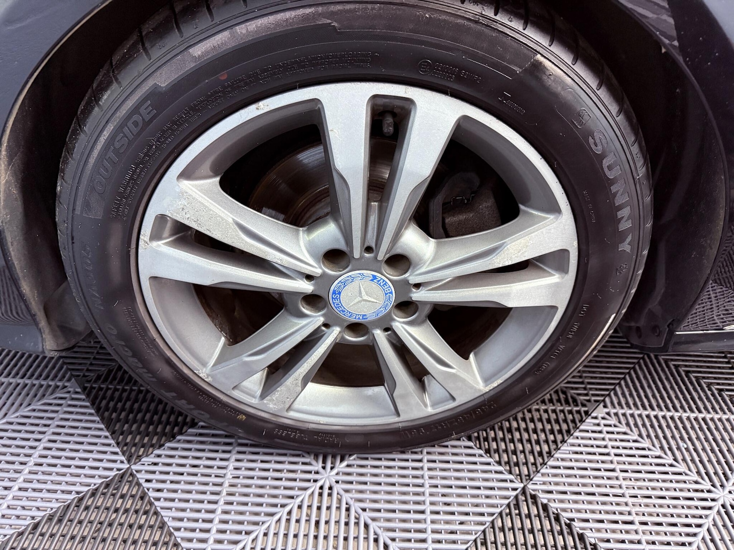 Used Mercedes-Benz E Class 2013 for sale - 76742834: Photo 24