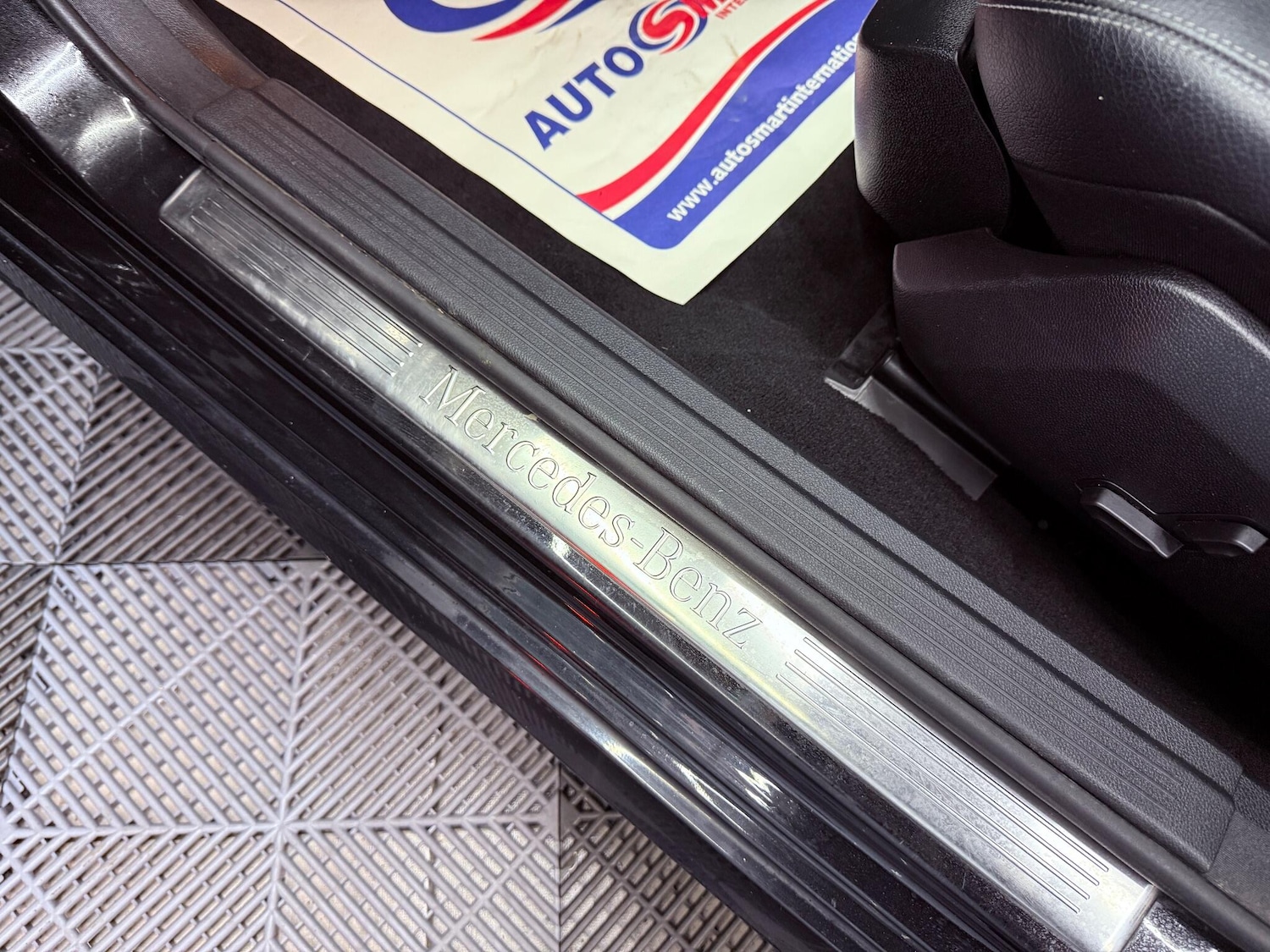 Used Mercedes-Benz E Class 2013 for sale - 76742834: Photo 27