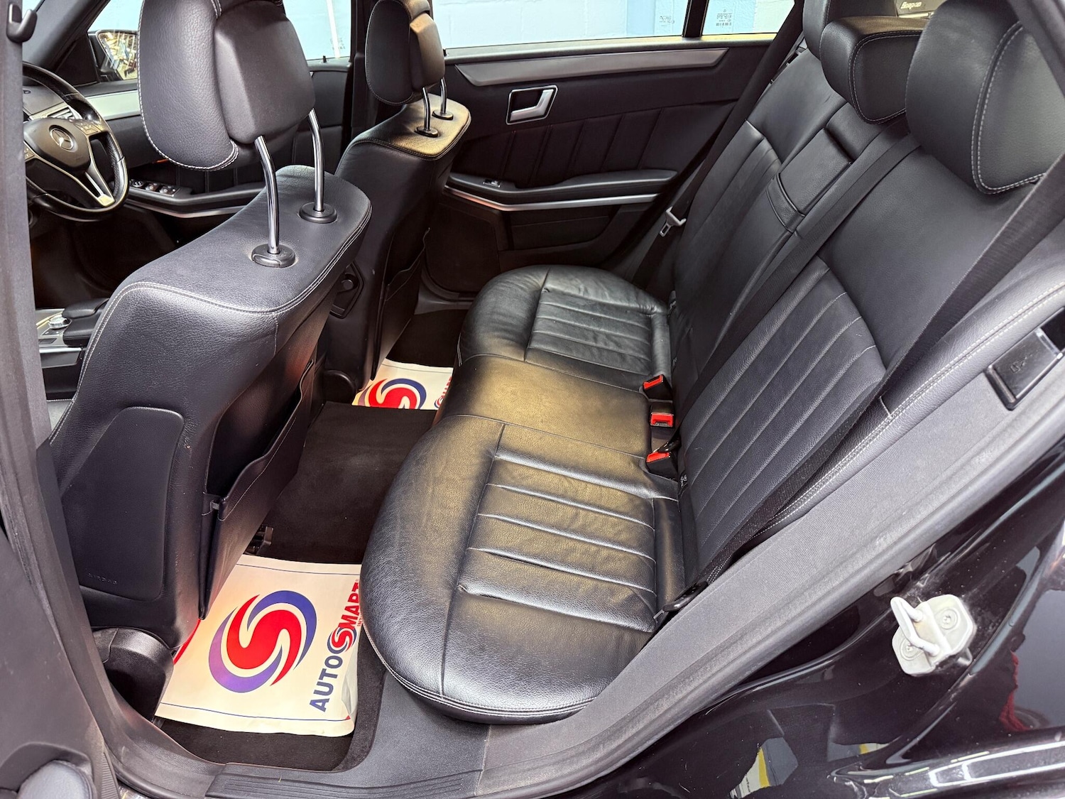 Used Mercedes-Benz E Class 2013 for sale - 76742834: Photo 33