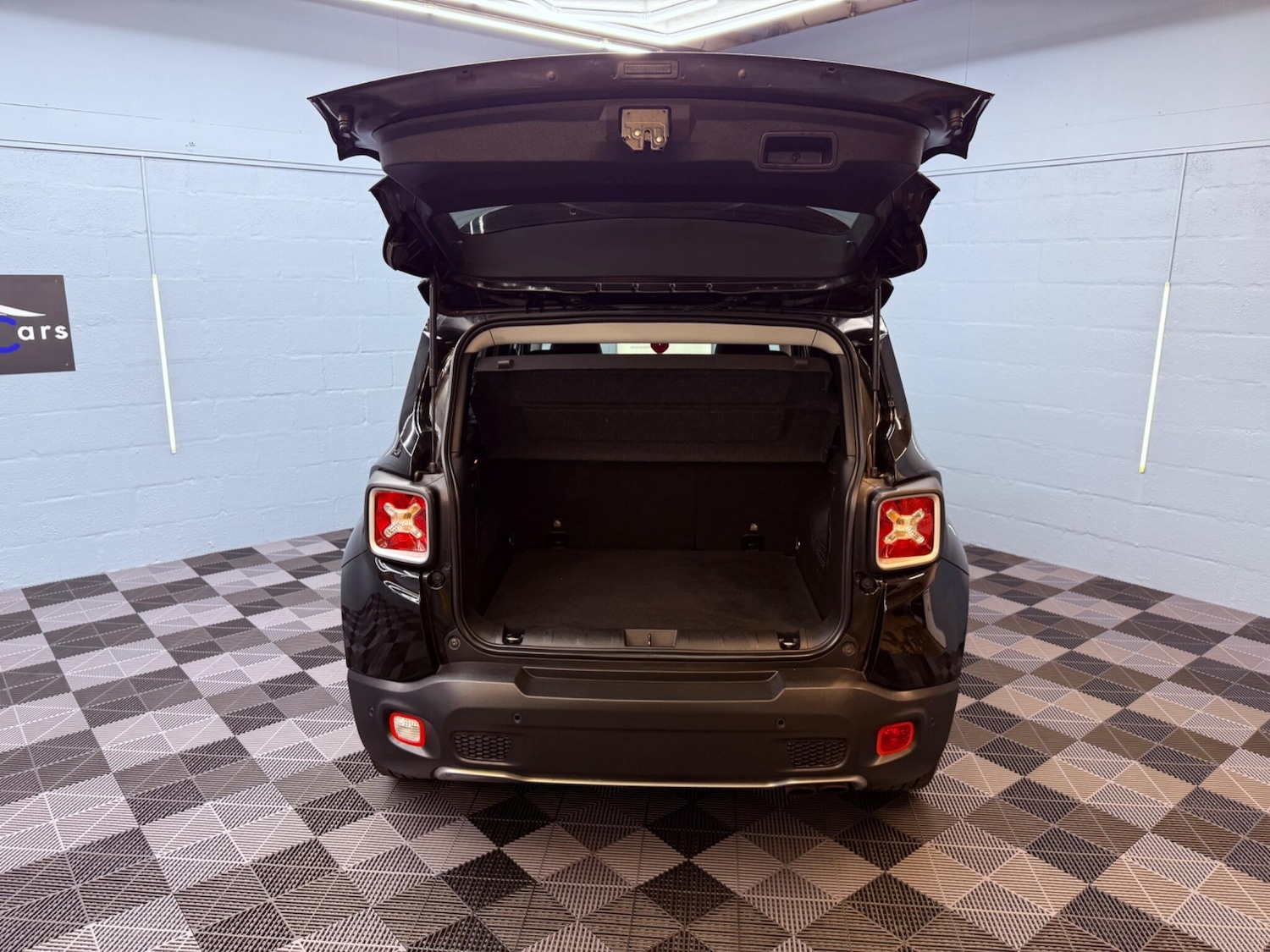 Vehicle 29