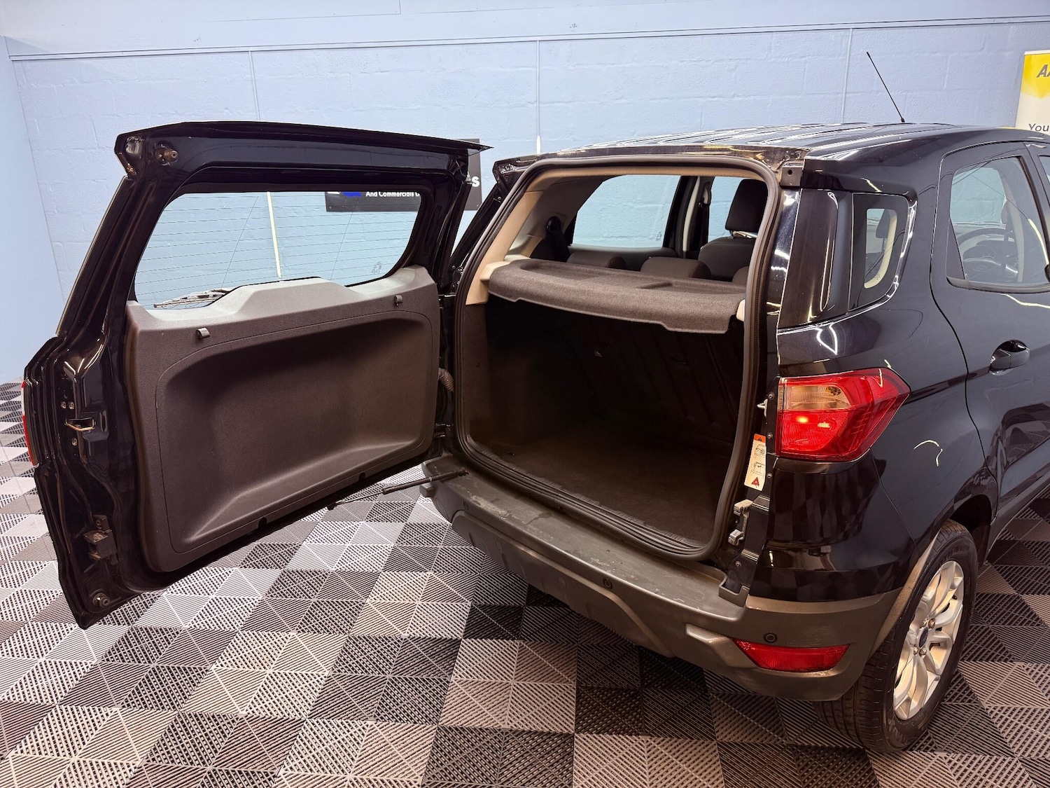 Used Ford Ecosport 2016 for sale - 76671493: Photo 29