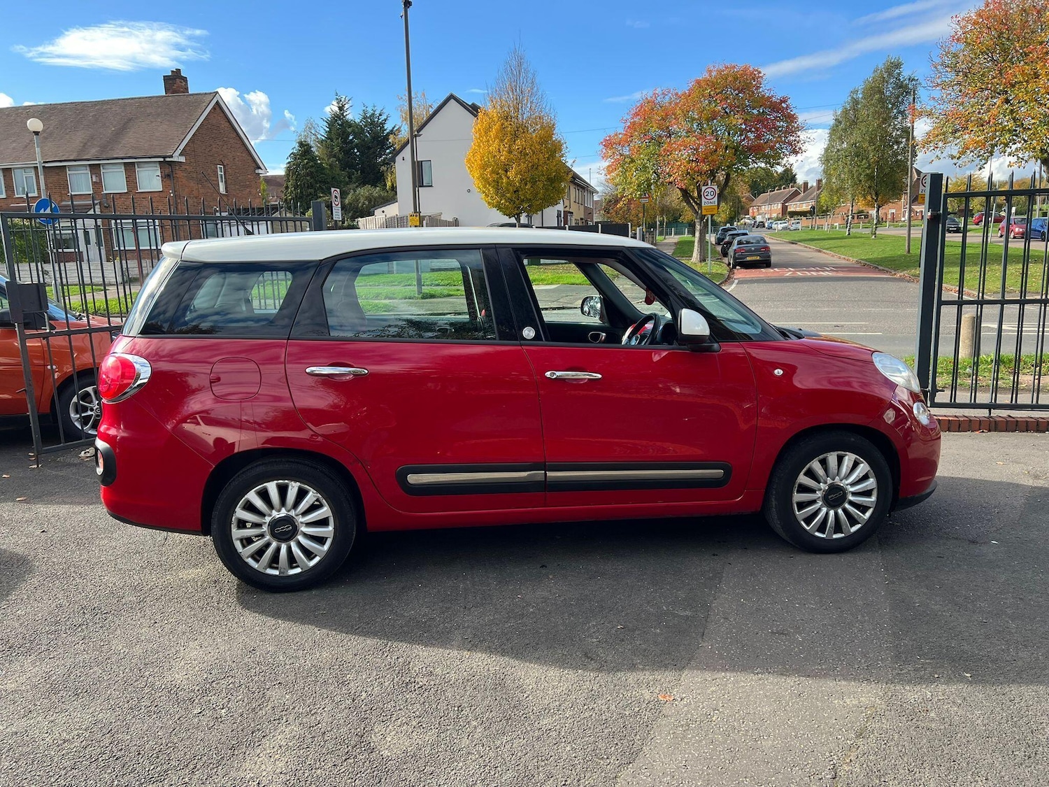 Used Fiat 500L 2014 for sale - 76995809: Photo 7