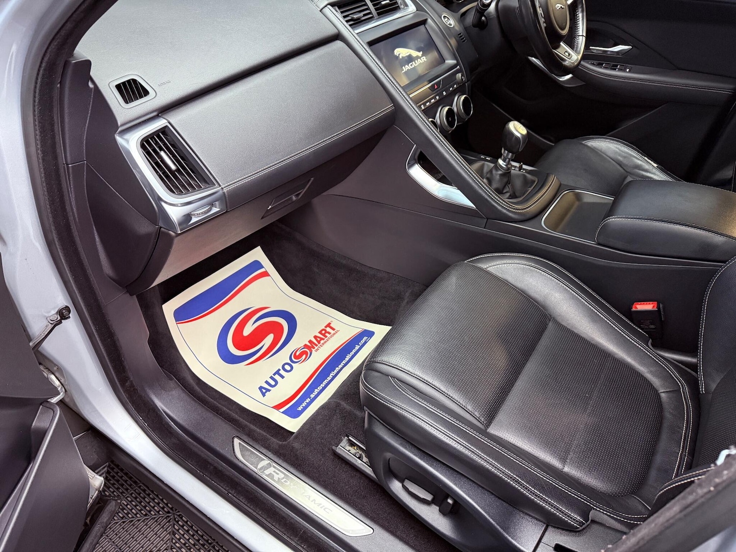 Used Jaguar E-Pace 2019 for sale - 77612544: Photo 32