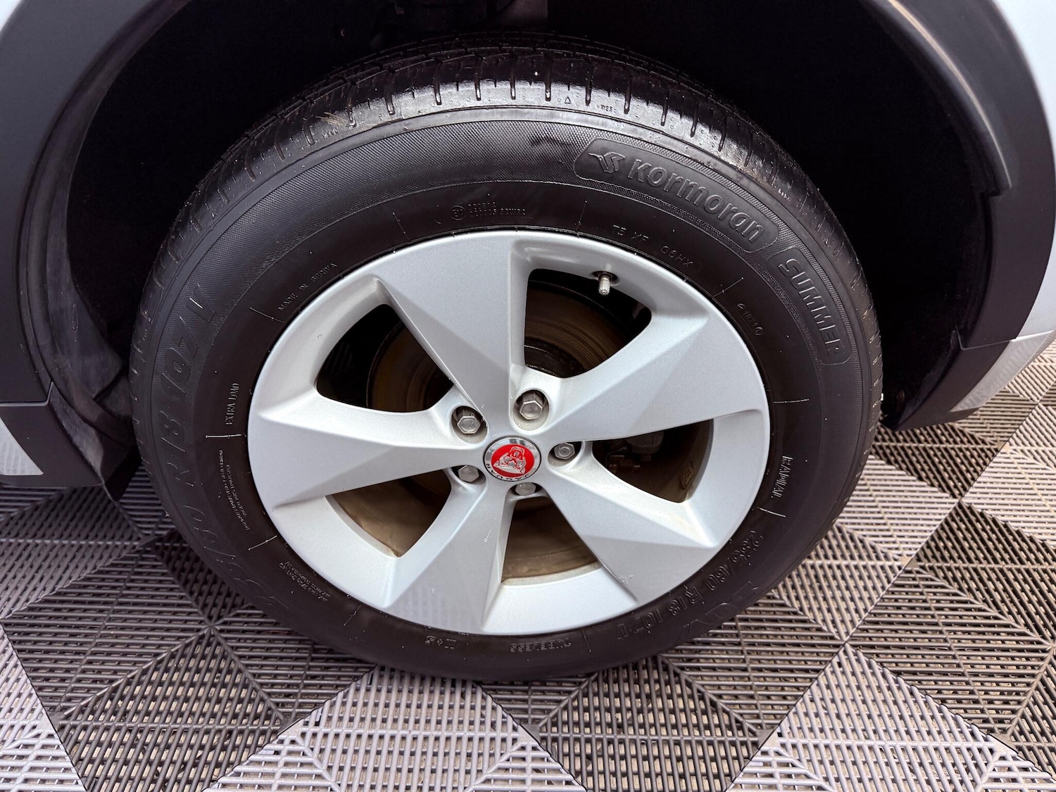 Used Jaguar E-Pace 2019 for sale - 77612544: Photo 38