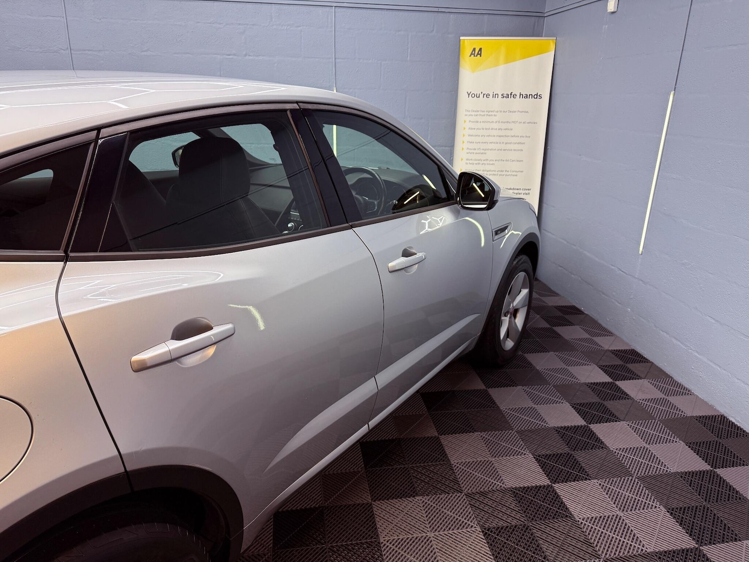 Used Jaguar E-Pace 2019 for sale - 77612544: Photo 51