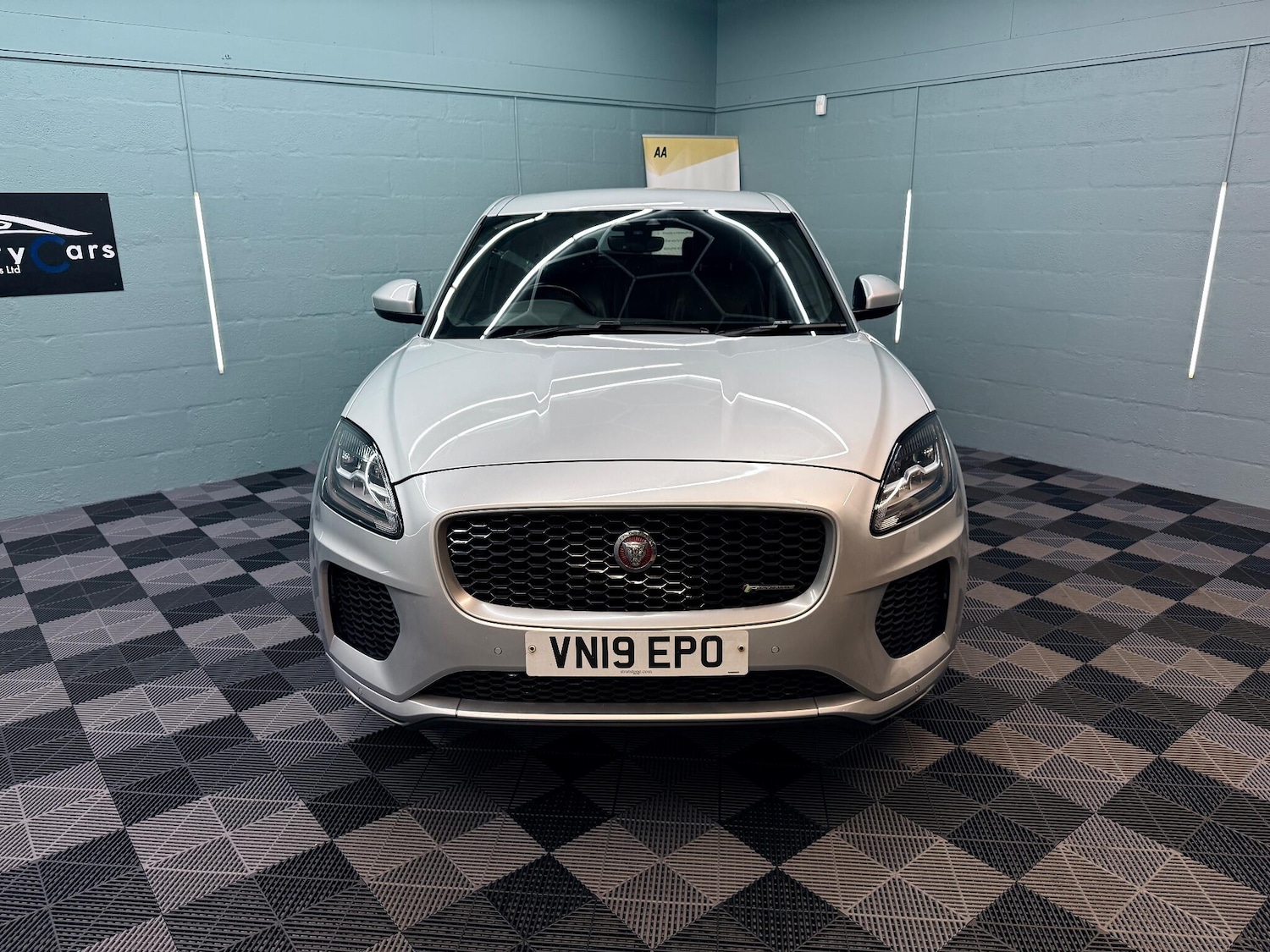Used Jaguar E-Pace 2019 for sale - 77612544: Photo 7