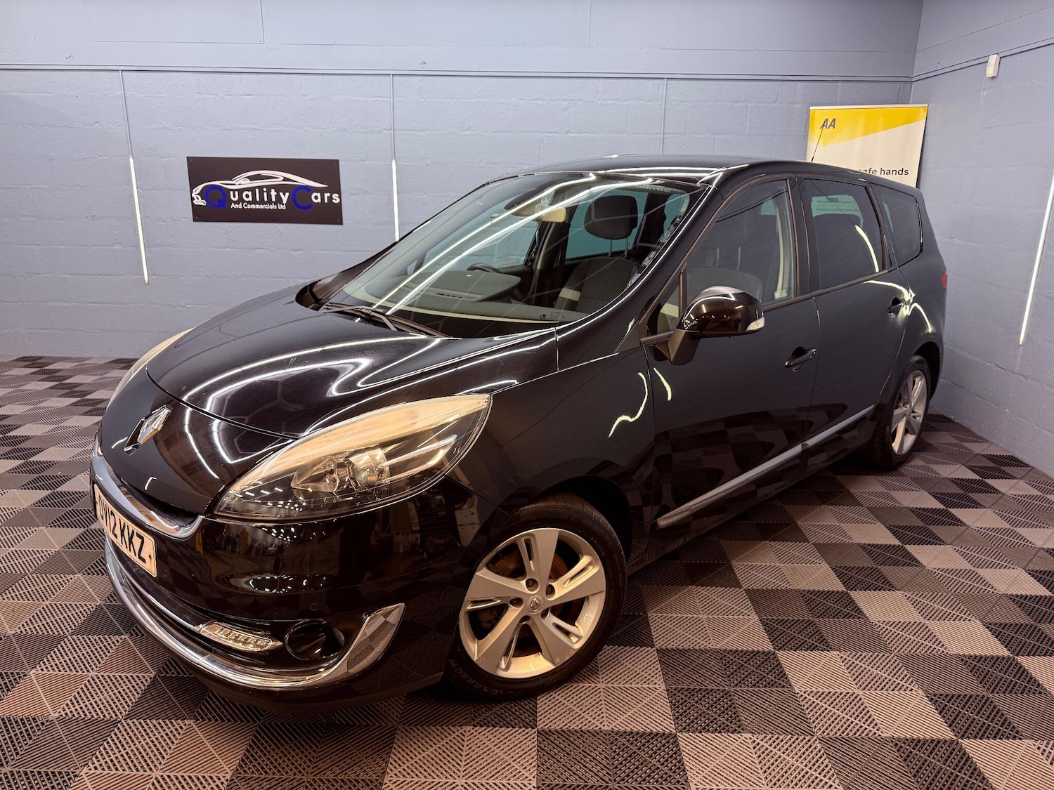 Used Renault Grand Scenic 2012 for sale - 76832151: Photo 1