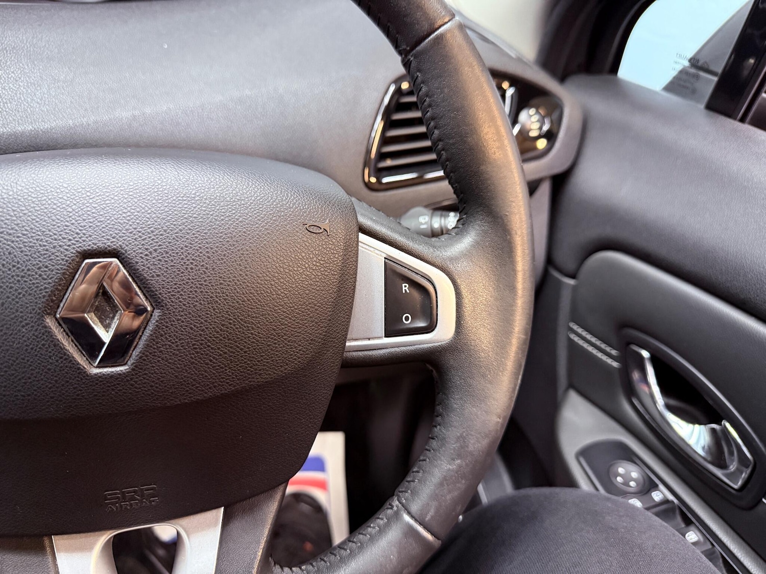 Used Renault Grand Scenic 2012 for sale - 76832151: Photo 13