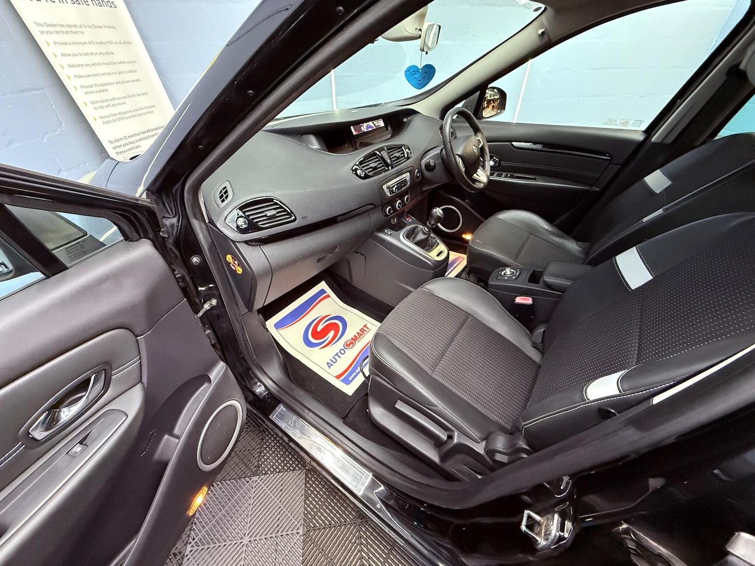 Used Renault Grand Scenic 2012 for sale - 76832151: Photo 22