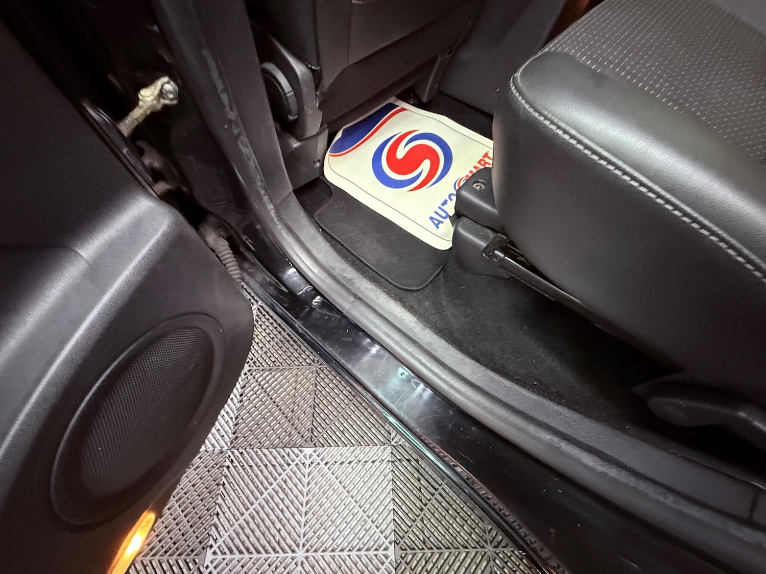 Used Renault Grand Scenic 2012 for sale - 76832151: Photo 24