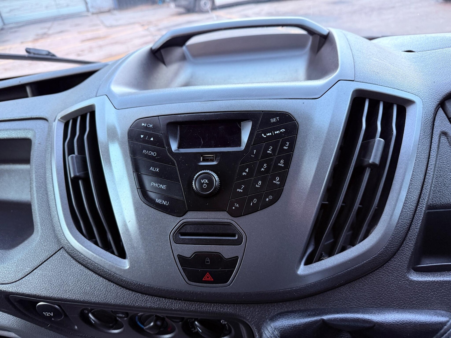 Used Ford Transit 2015 for sale - 76671212: Photo 29