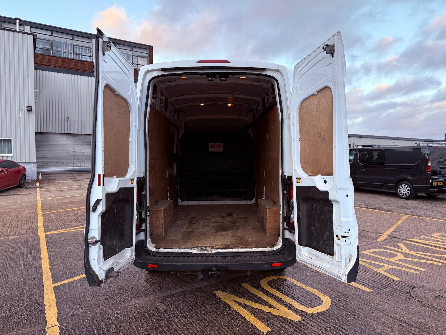 Used Ford Transit 2015 for sale - 76671212: Photo 9