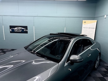 Used Mercedes-Benz E Class 2018 for sale - 79471826: Photo