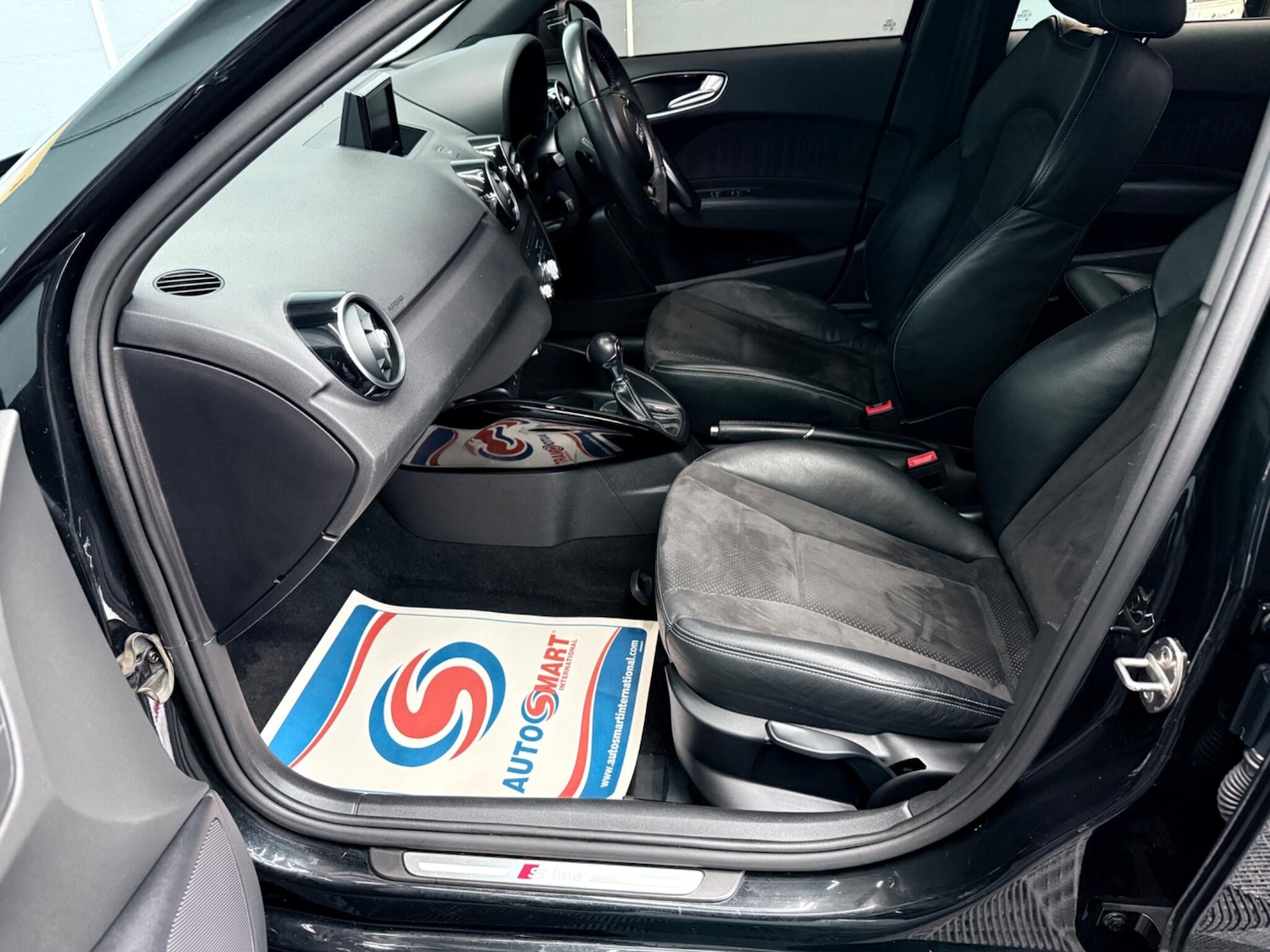 Used Audi A1 for sale - 77658057: Photo 28