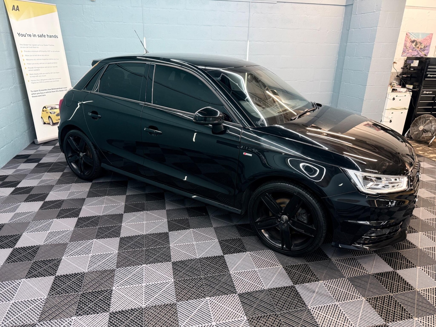 Used Audi A1 for sale - 77658057: Photo 4