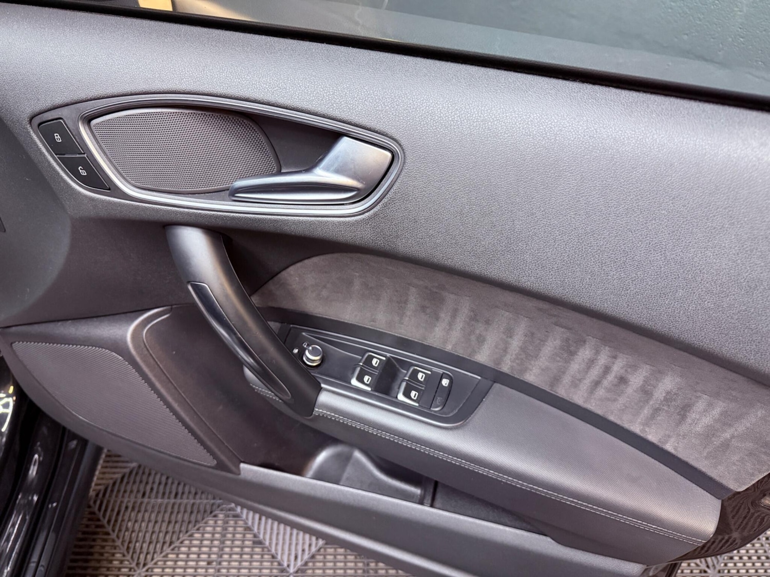 Used Audi A1 for sale - 77658057: Photo 46