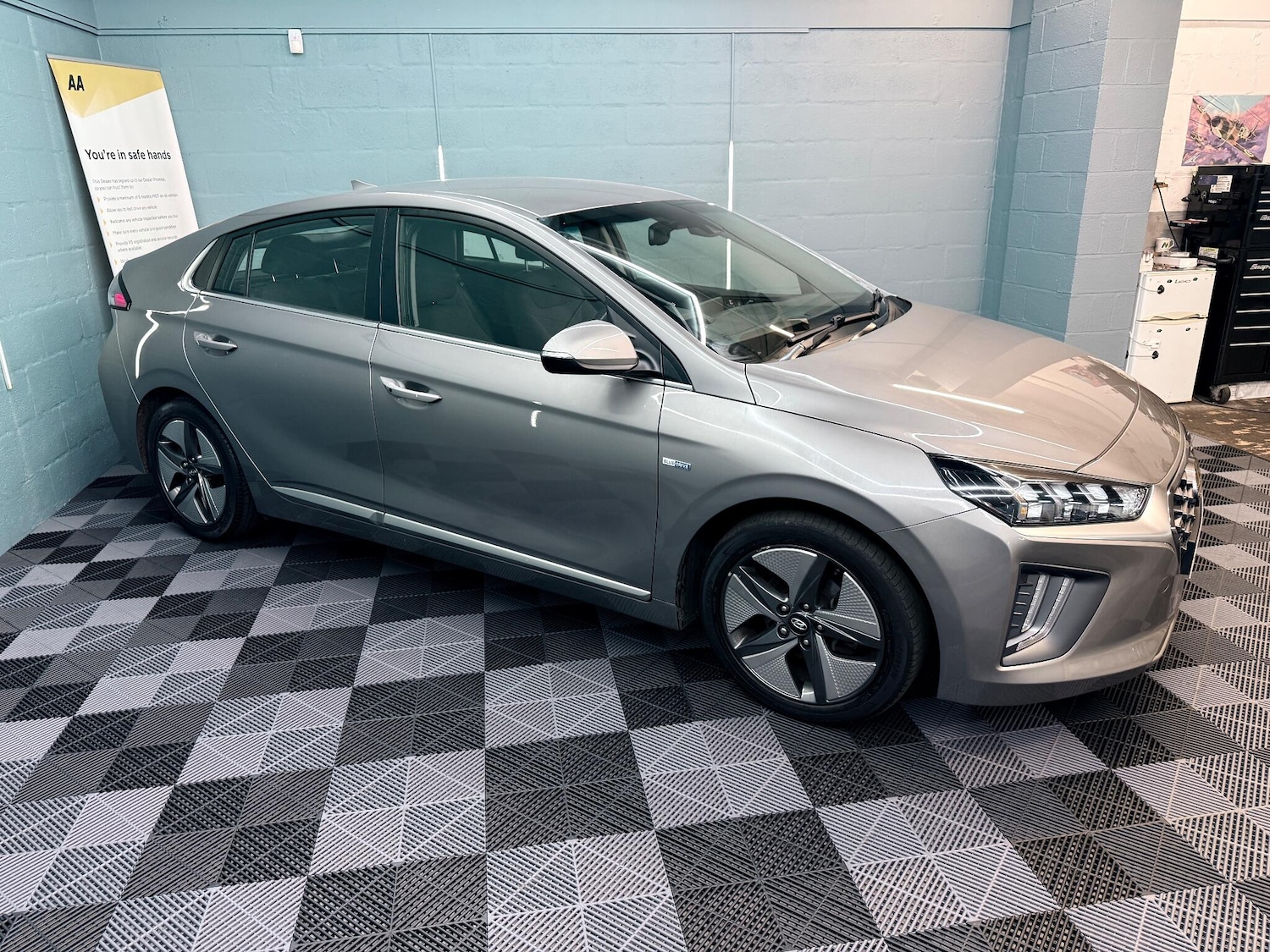 Used Hyundai IONIQ 2019 for sale - 76270570: Photo 3