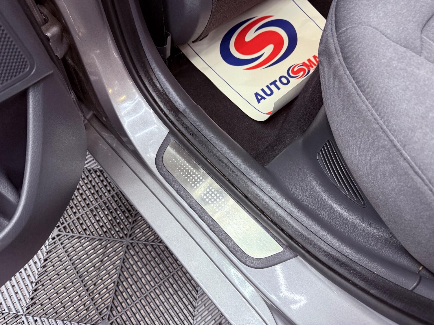 Used Hyundai IONIQ 2019 for sale - 76270570: Photo 37