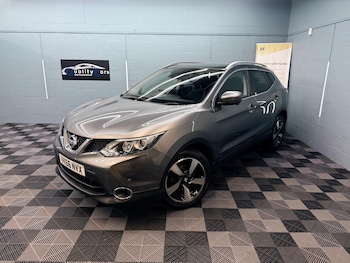 Used Nissan Qashqai 2016 for sale - 76408892: Photo