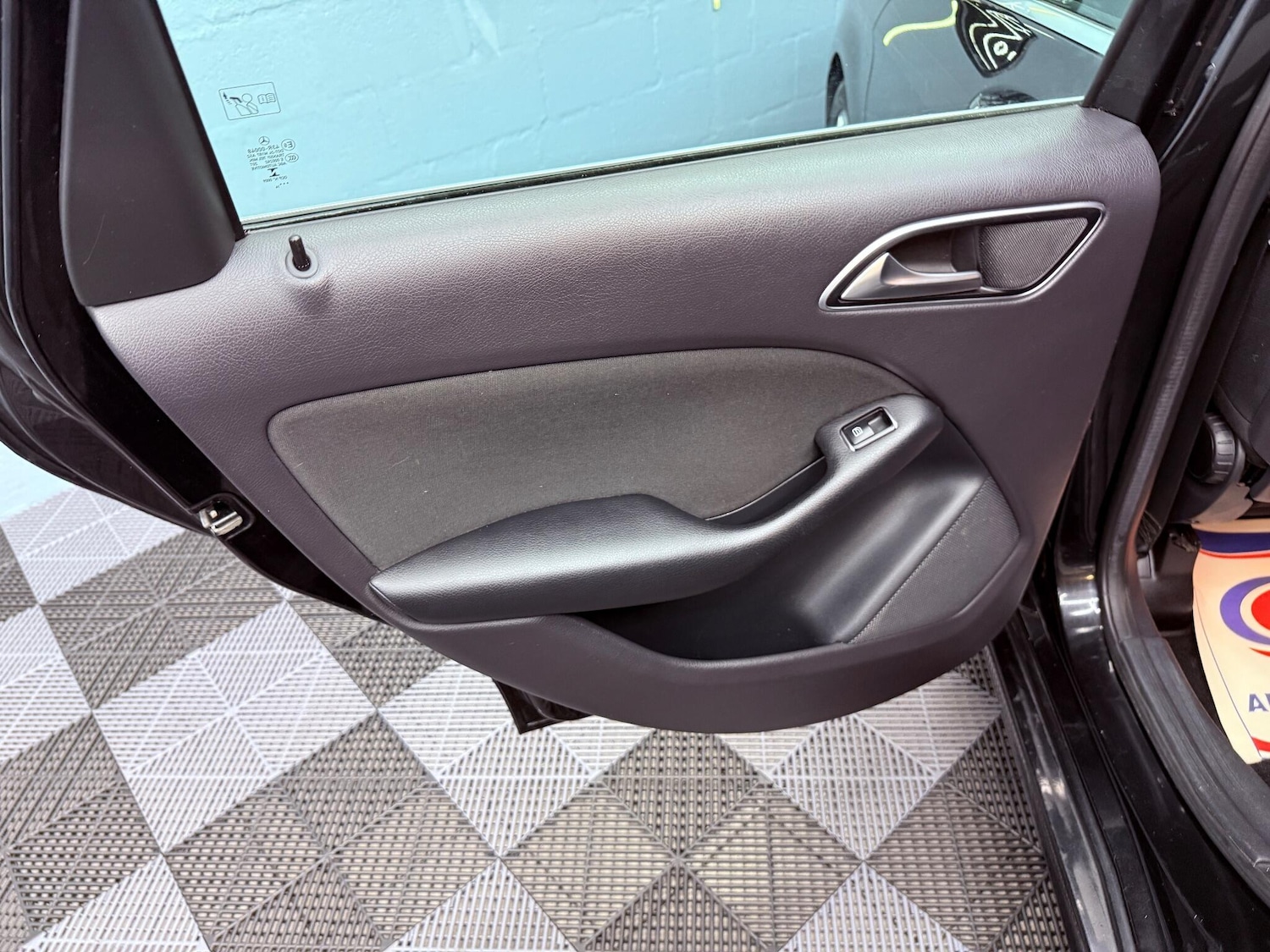 Used Mercedes-Benz B Class 2014 for sale - 76671640: Photo 26