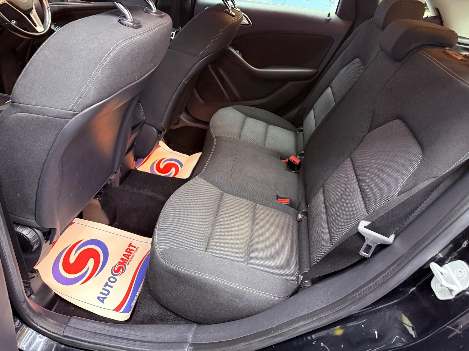 Used Mercedes-Benz B Class 2014 for sale - 76671640: Photo 27