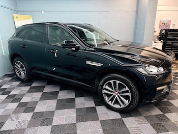 Used Jaguar F-Pace 2017 for sale - 77081596: Photo