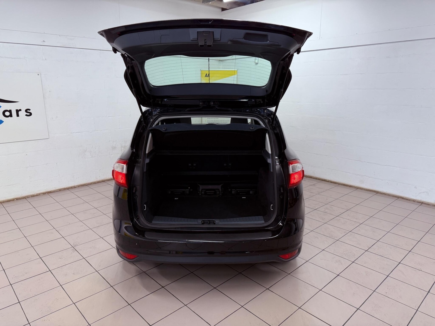 Vehicle 29